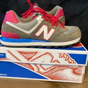 Women’s New Balance Size 8.5